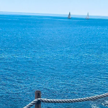 Bruno's House Apartman *